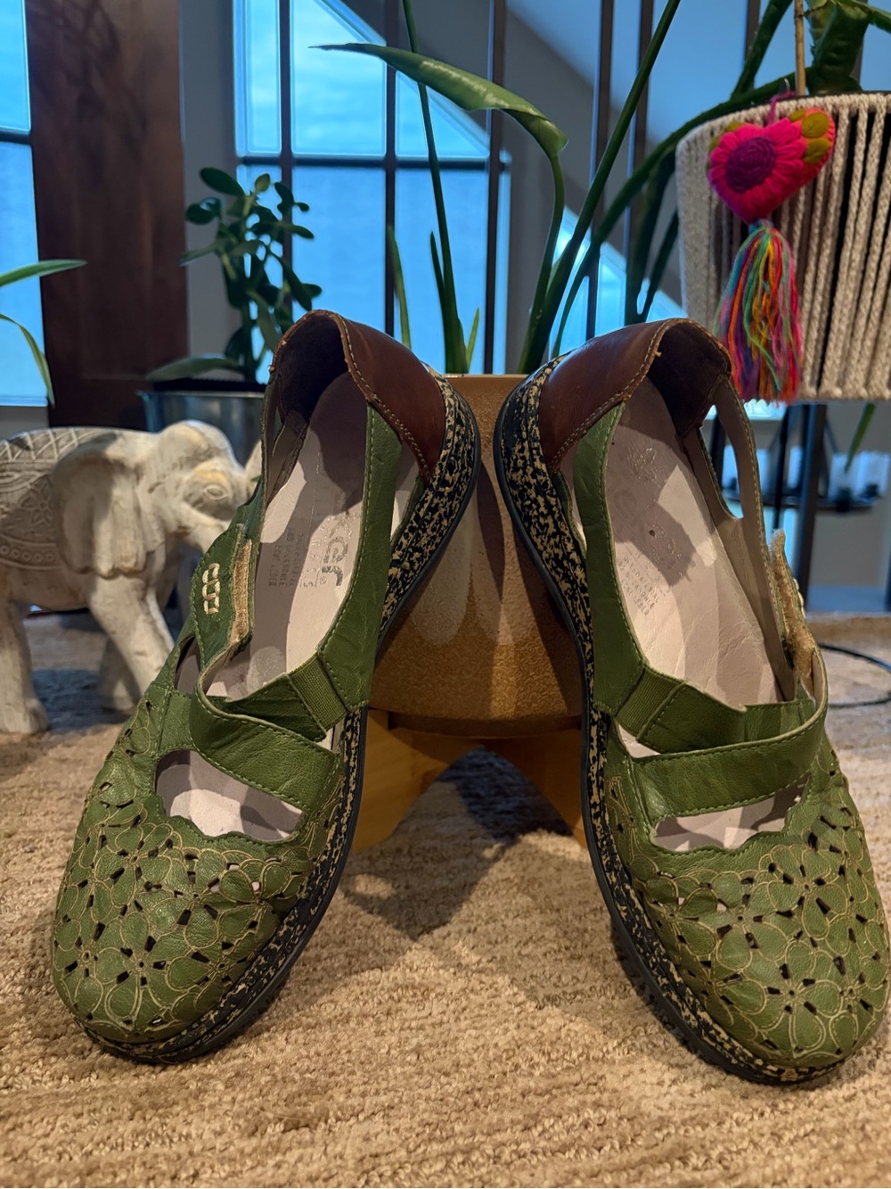 Rieker Olive Green Cutout Mary Jane Flats size 38